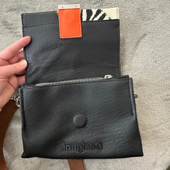 Desigual Click Clocken Roda Crossbody Purse Handbag Animal Print - Picture 7 of 8